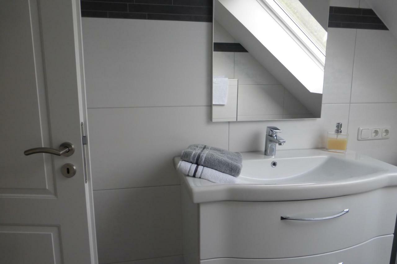 Ferienwohnung Am Eifelsteig รูทเกน ภายนอก รูปภาพ